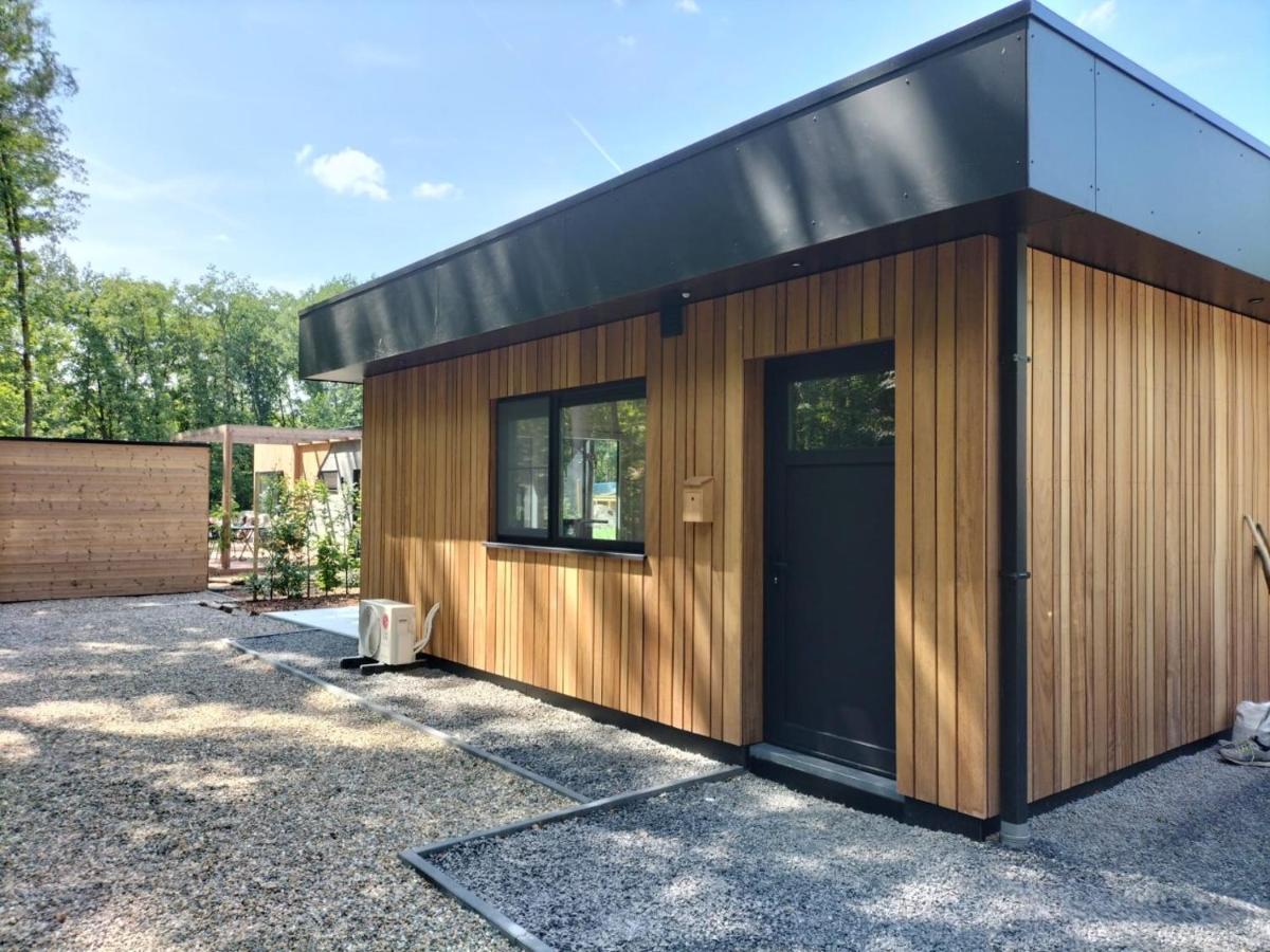 Theressa - Free Wifi En Netflix Zutendaal Exterior photo