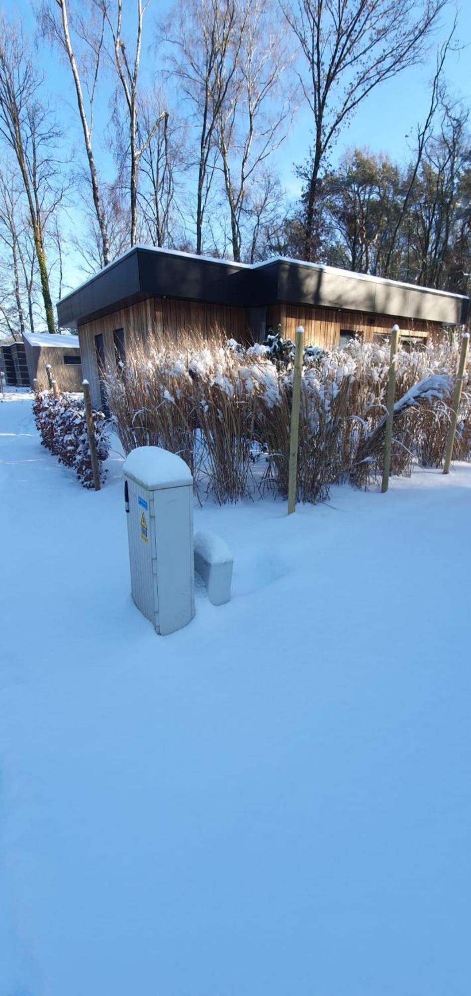 Theressa - Free Wifi En Netflix Zutendaal Exterior photo