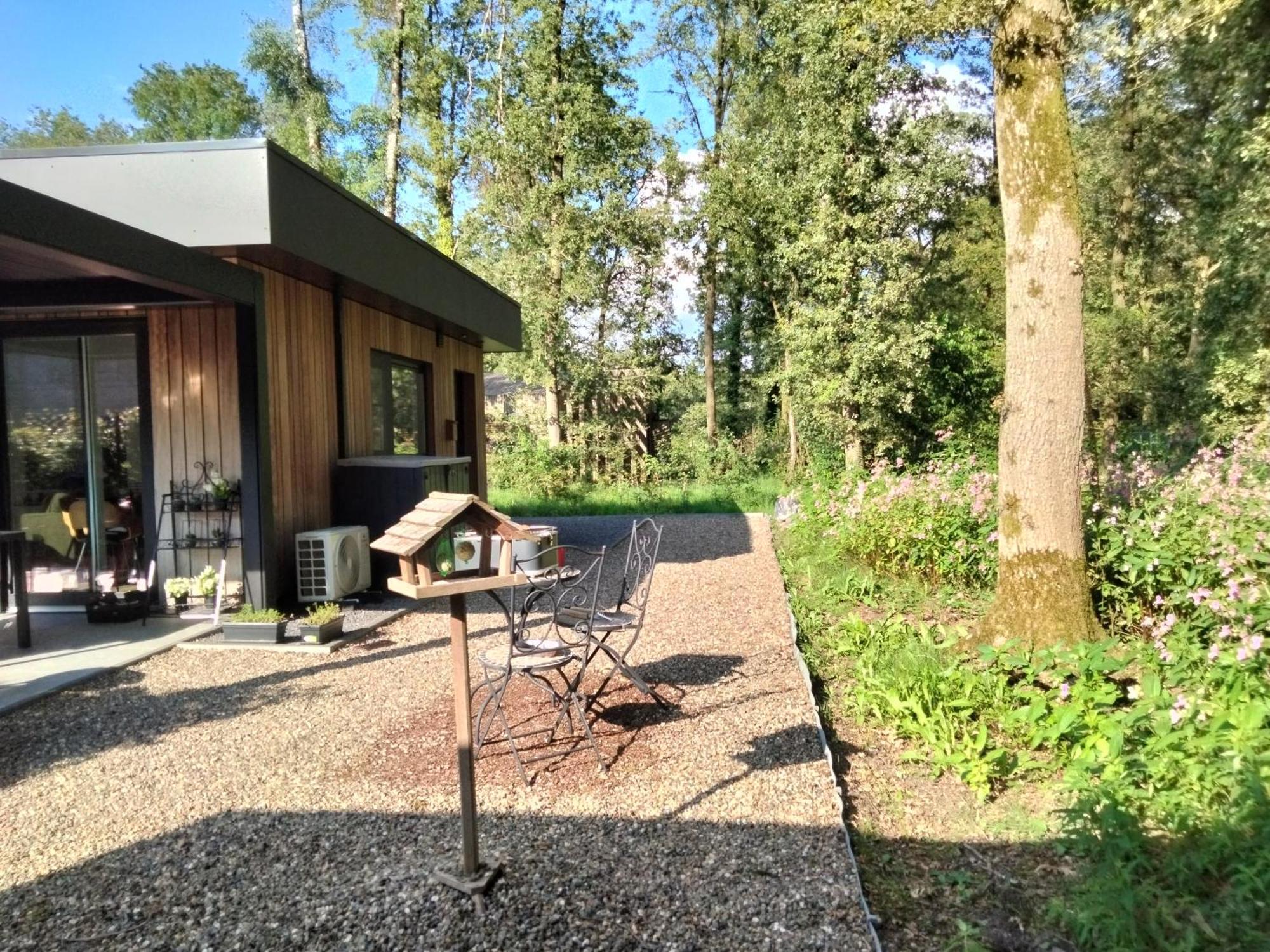 Theressa - Free Wifi En Netflix Zutendaal Exterior photo