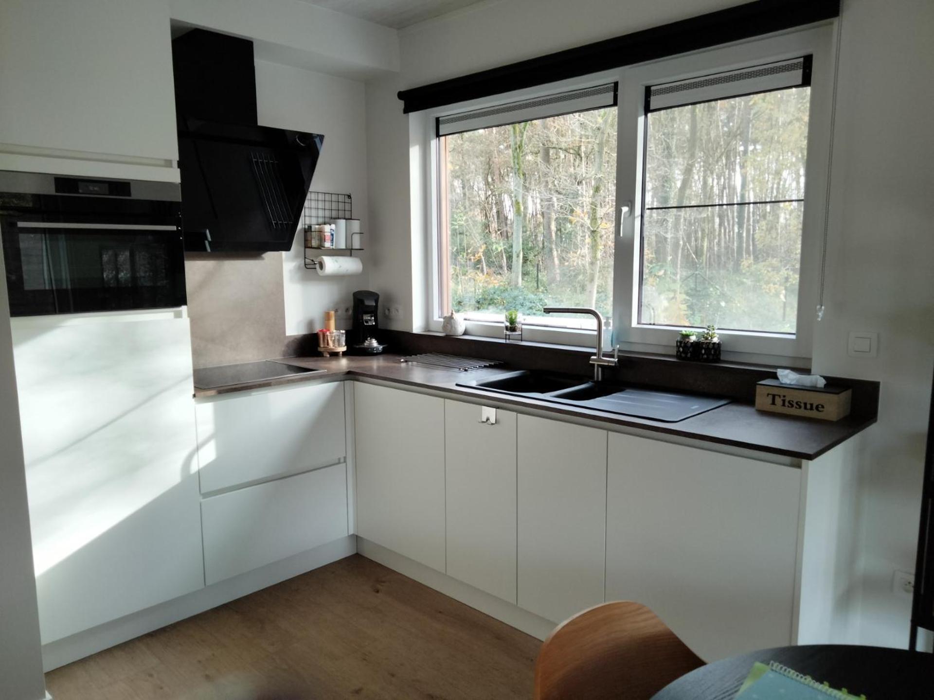 Theressa - Free Wifi En Netflix Zutendaal Exterior photo